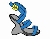 Uncovered heel design